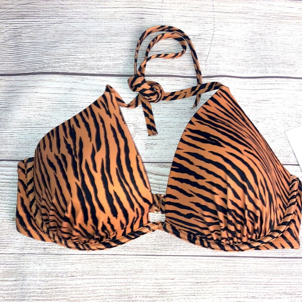 NWOT Tiger Stripe Bikini Top 36D